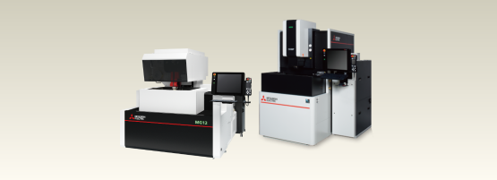 放电加工机： 初次使用者和长期使用者均可轻松地生产形状复杂的产品。 三菱电机的雕模放电加工机和线切割放电加工机通过高速度、高精度加工可以提高生产率。  除制作模具之外，它还被认为是生产航空业和信息技术行业中高可靠性部件的有用工具。